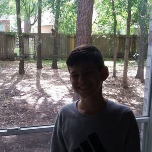 Meet your Posher, Ahmad